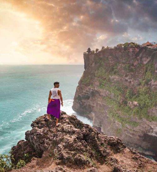 Bali Dinner Cruise & Uluwatu Temple Experience 2