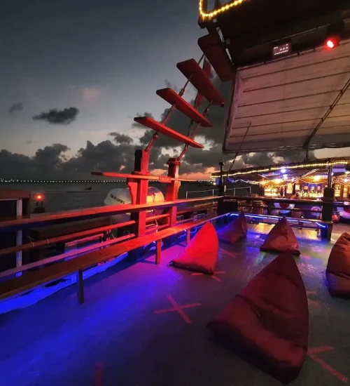 Bali Dinner Cruise & Uluwatu Temple Experience 6