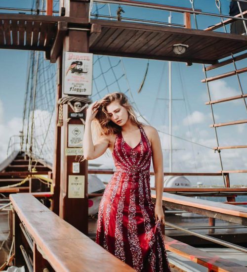 Bali Dinner Cruise & Uluwatu Temple Experience 7
